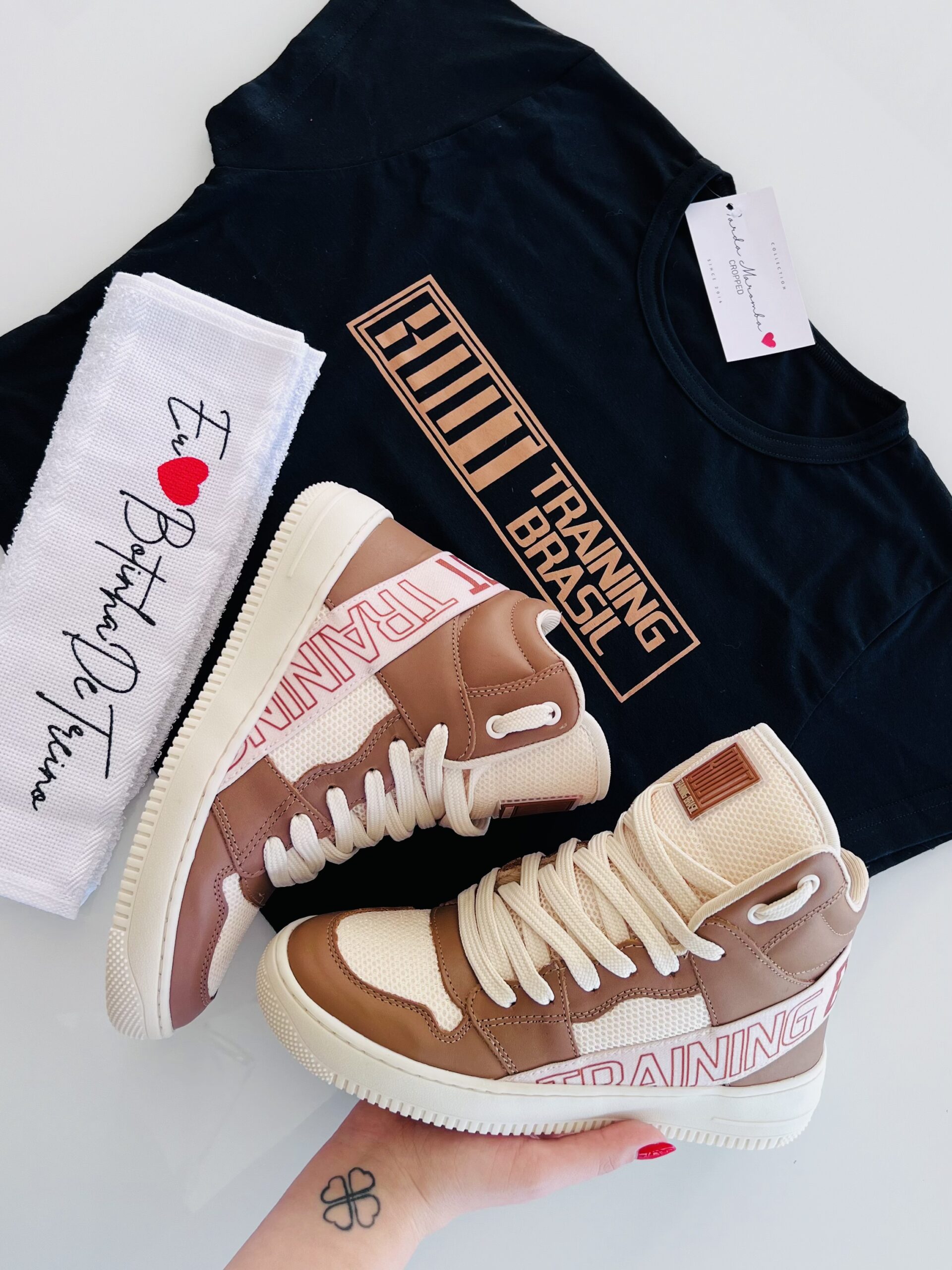 FullSizeRender Compre Boot Elastic Ganhe Cropped + Toalha - Imagem 1